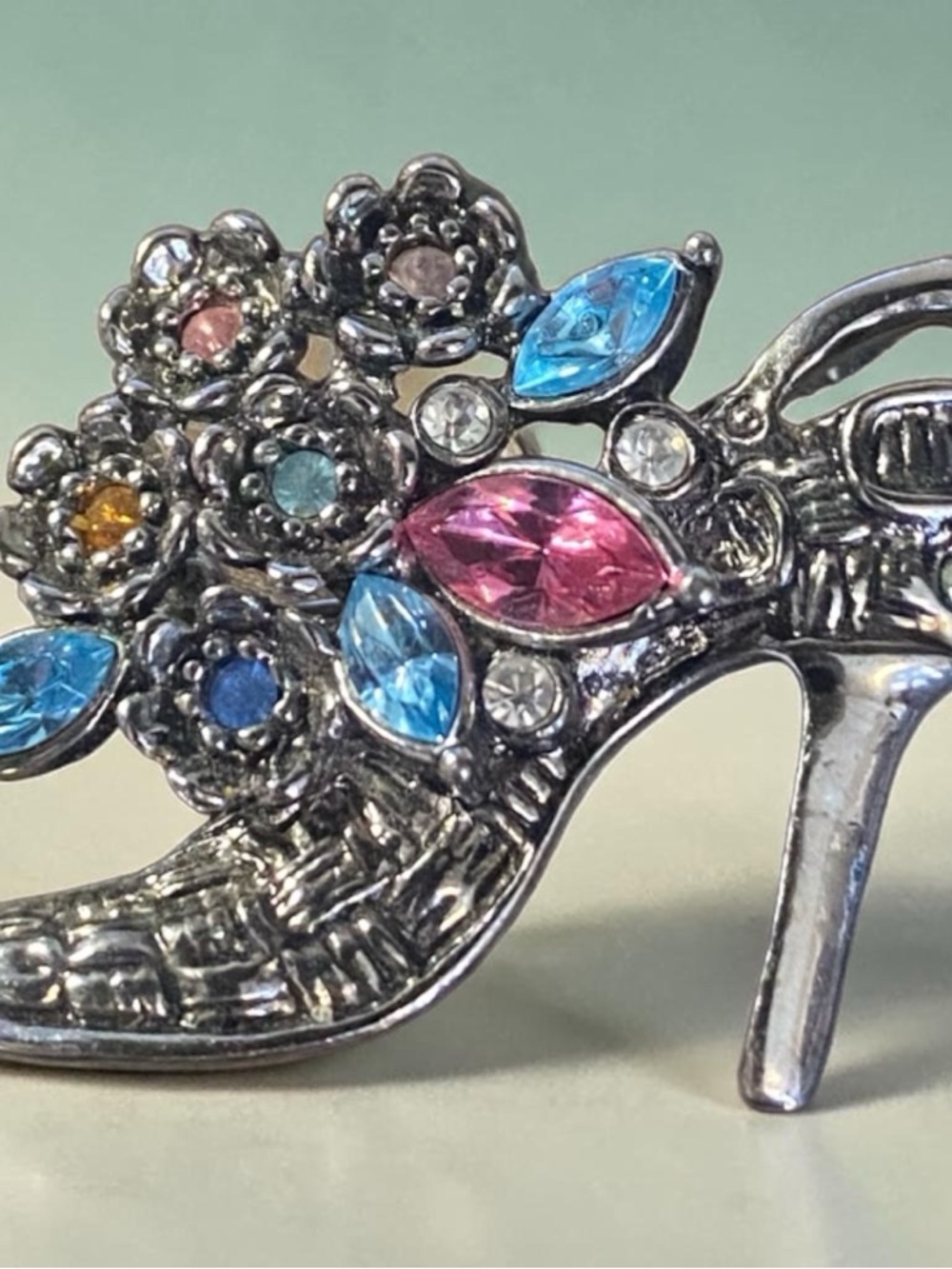 Crystal-Embellished Silver High Heel Brooch - Pink & Blue Accents